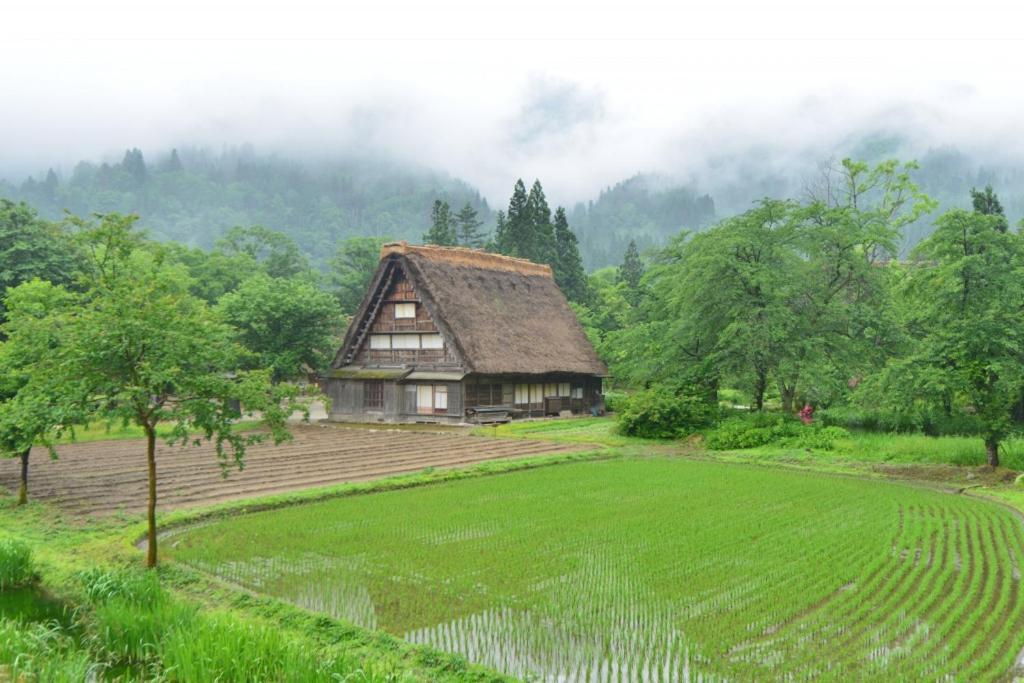 Shiroyamakan Сиракава Экстерьер фото